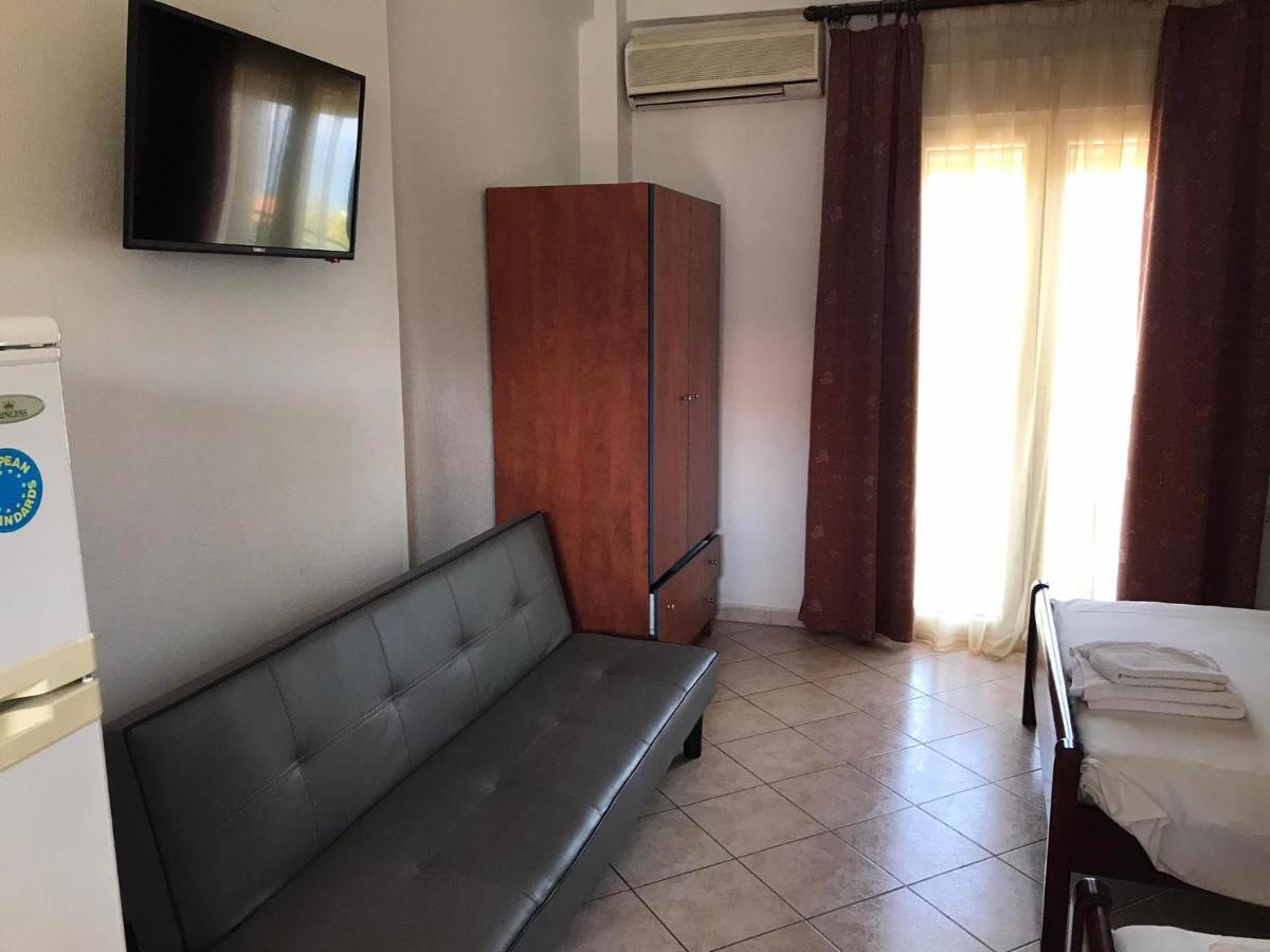 Karaoyli Apartments Studios Kókkinon Nerón Zewnętrze zdjęcie